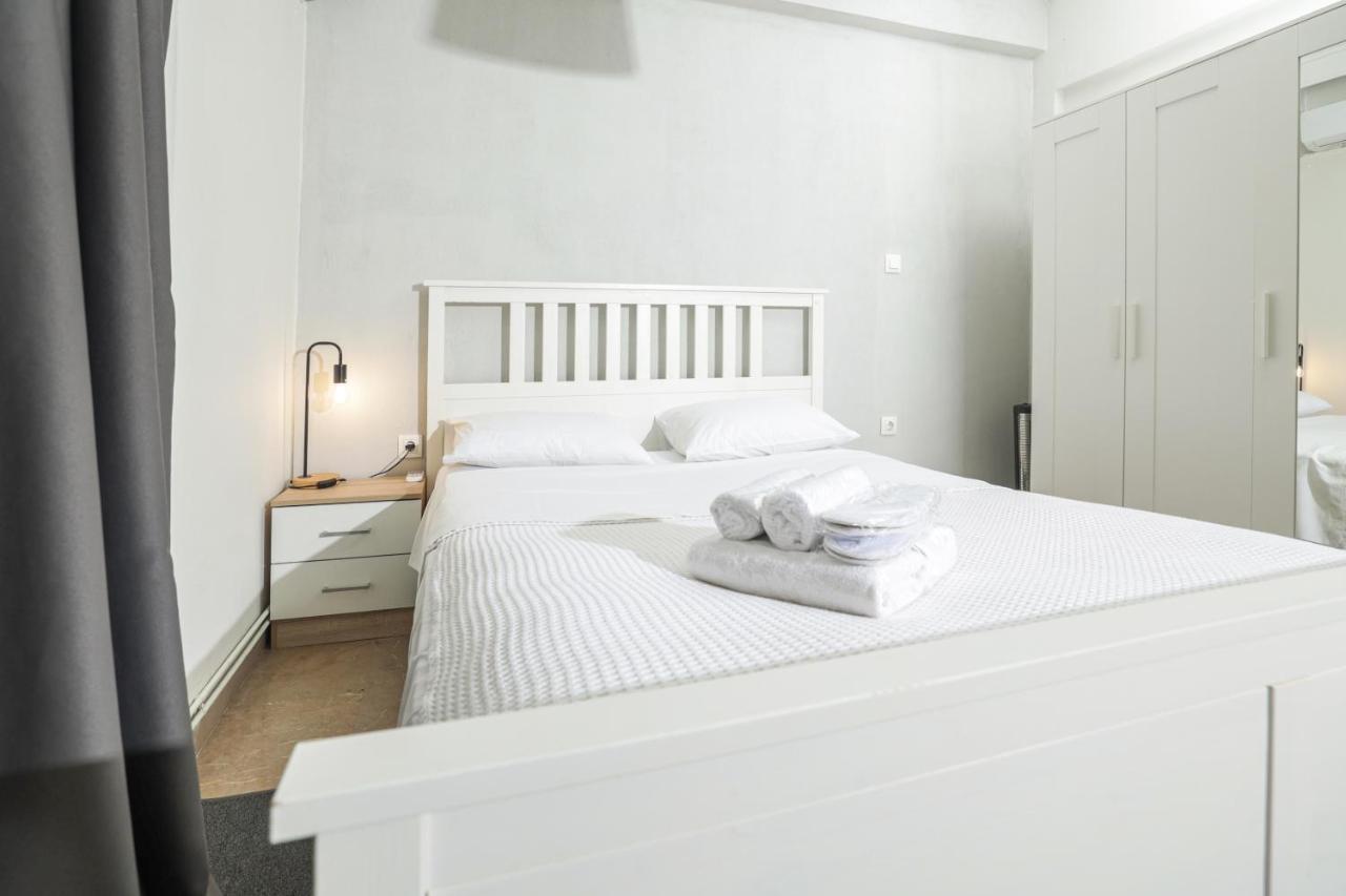 Delmare Tiffany'S Apartment Tesalonika Bagian luar foto
