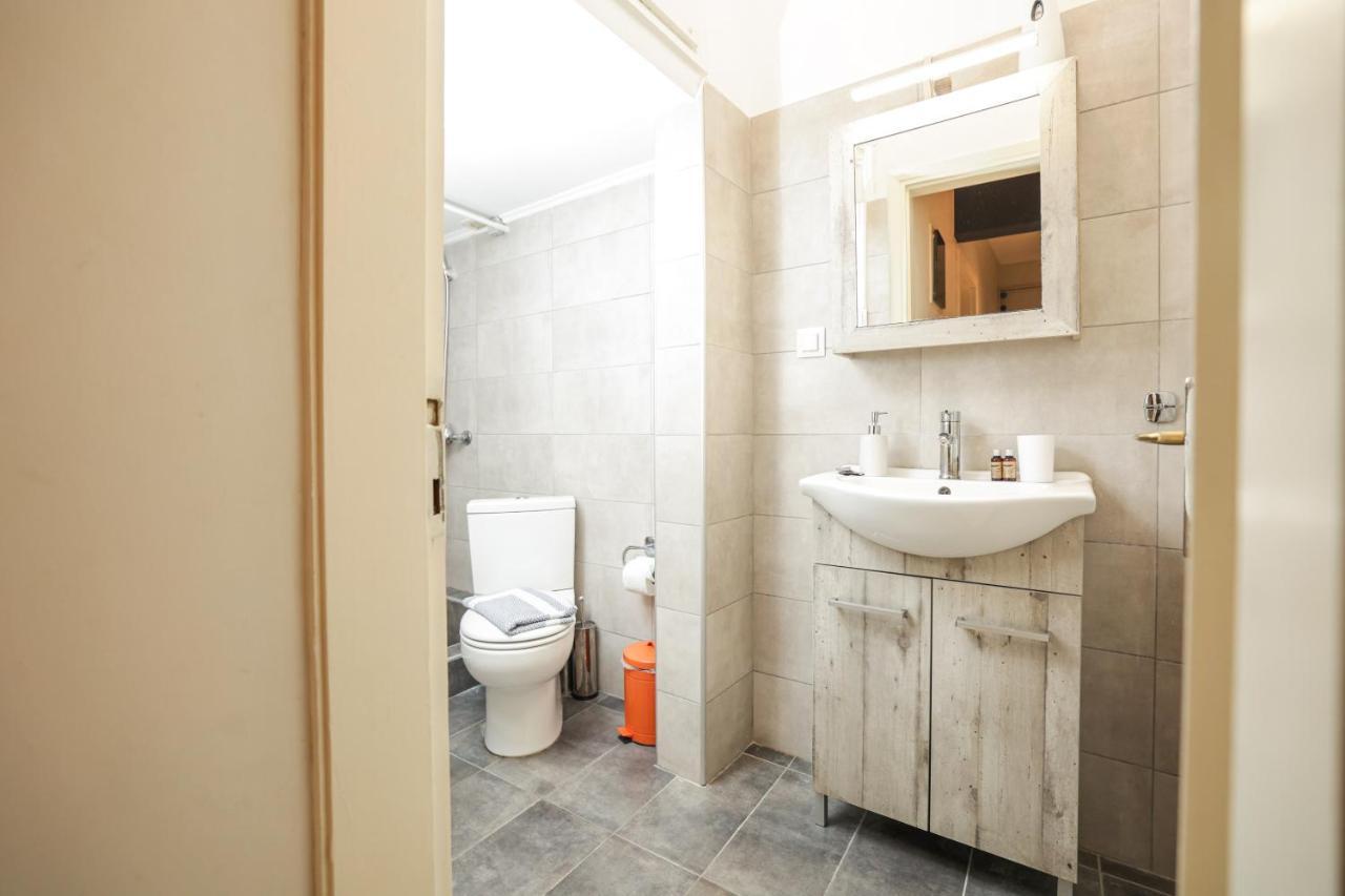 Delmare Tiffany'S Apartment Tesalonika Bagian luar foto