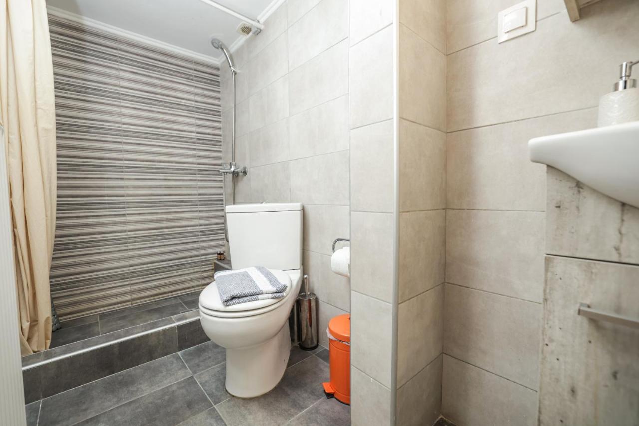Delmare Tiffany'S Apartment Tesalonika Bagian luar foto